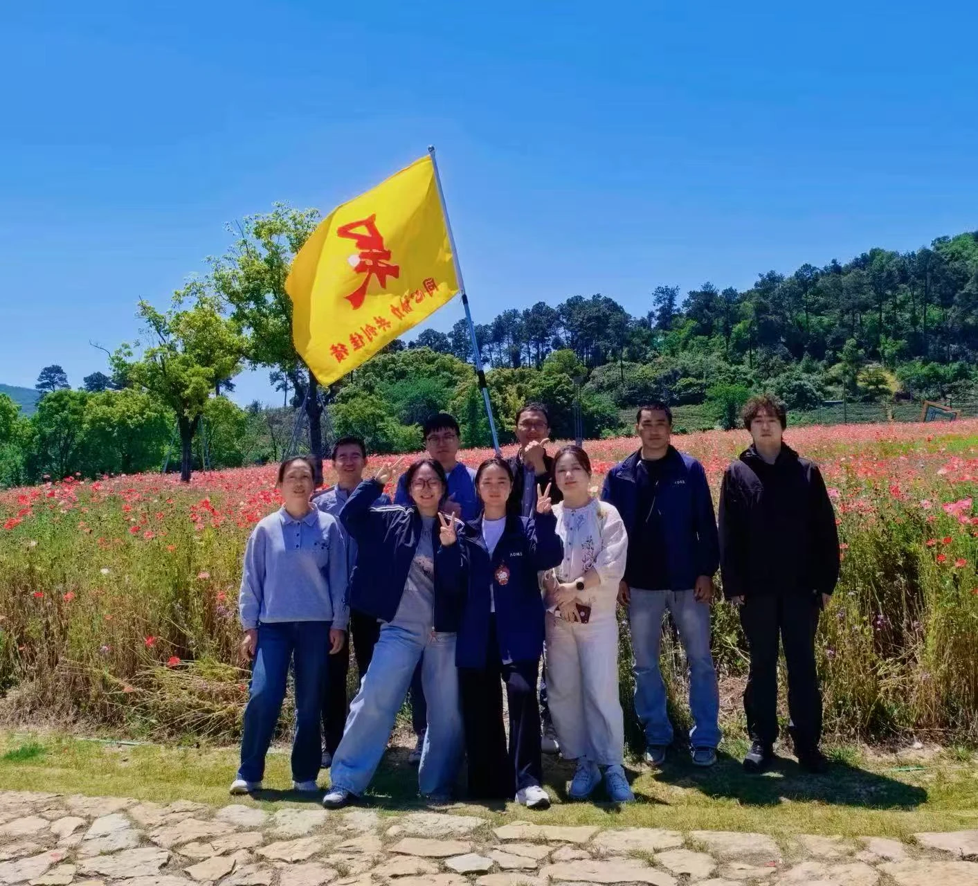 The neoDrive team